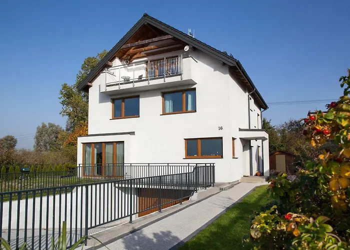 منزل للإقامة Kubryk- Rodzinna Nad Morzem